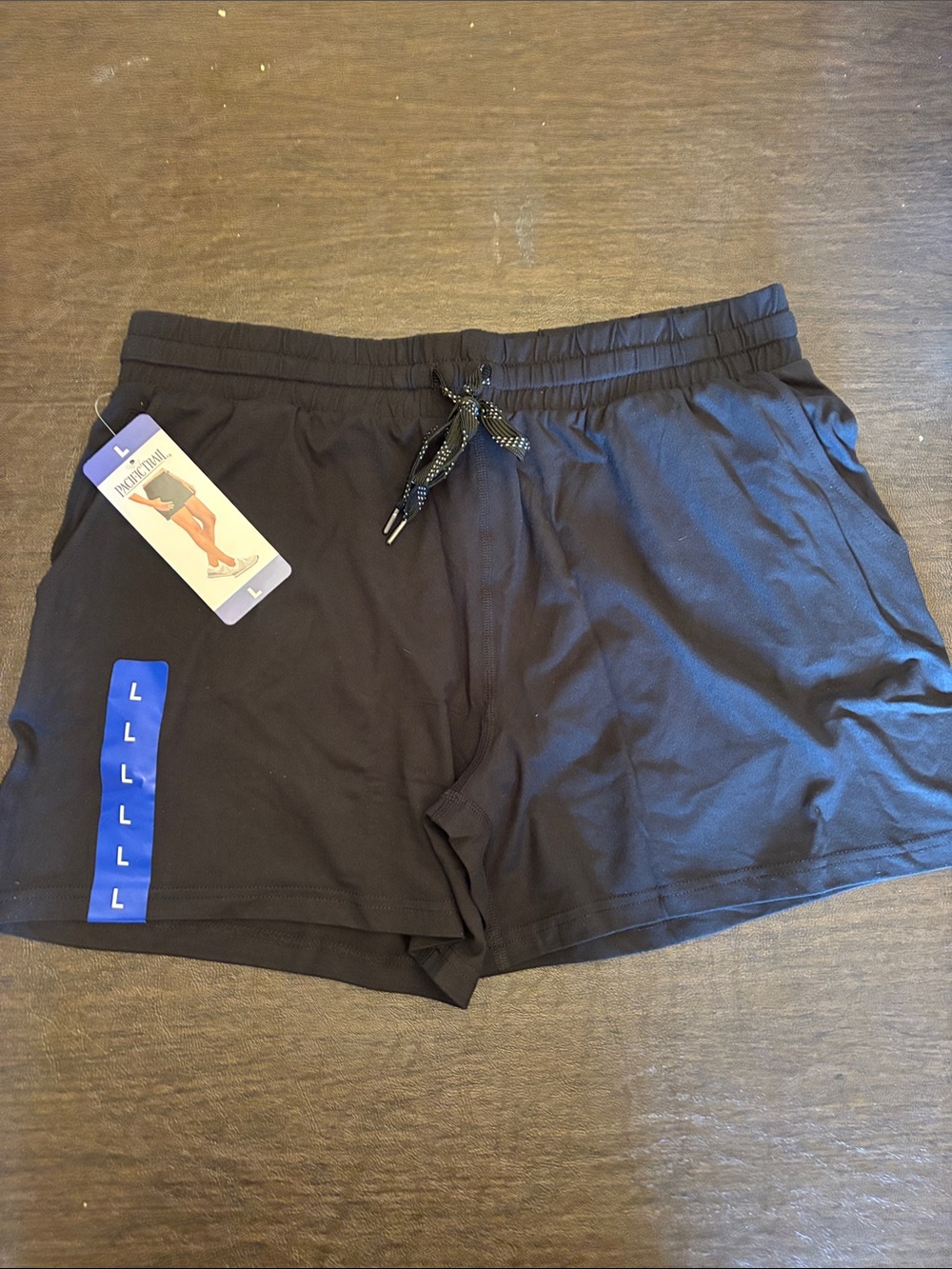 Black Women's Shorts Pacific Trail NWT 5” inseam